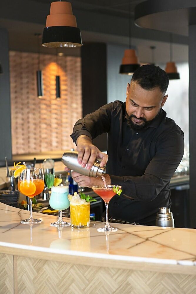 Фото Oceania Paris Porte de Versailles