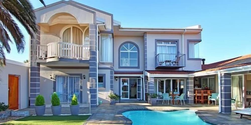 Фото Atlantic Beach Villa