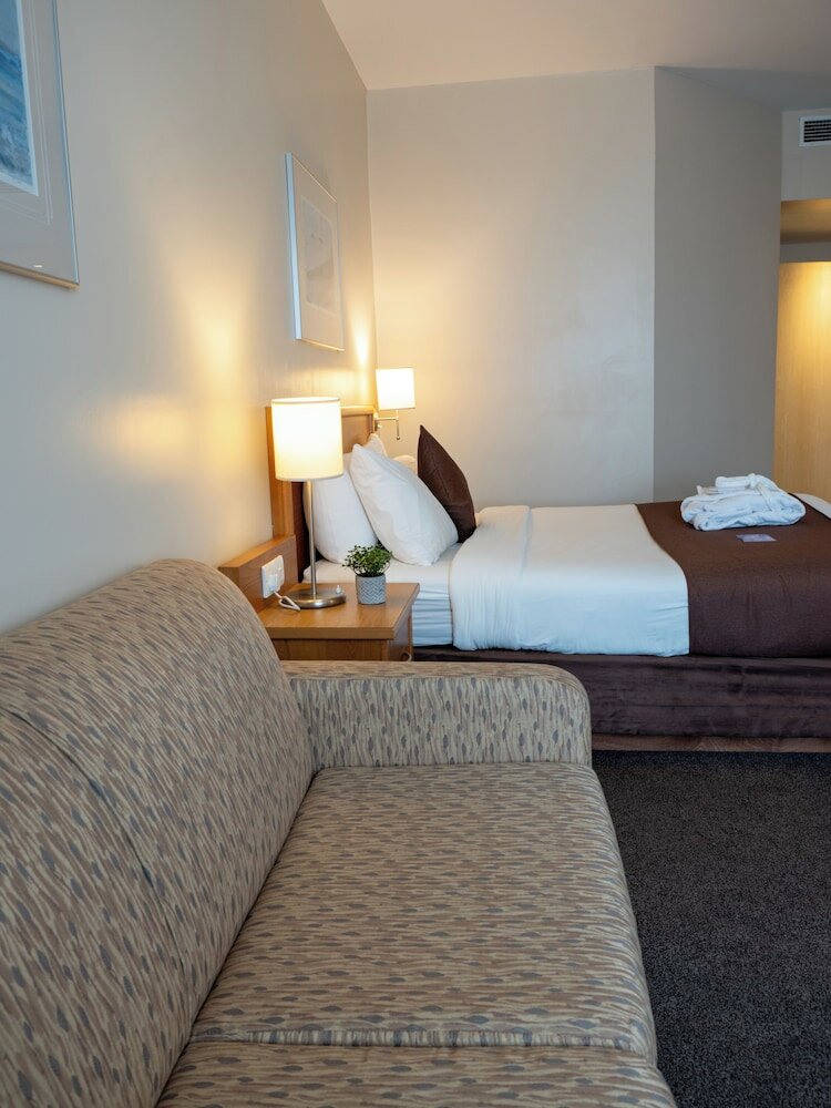 Фото Future Inn Plymouth