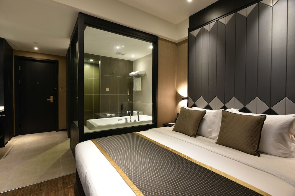 Фото Shanghai Deco Hotel