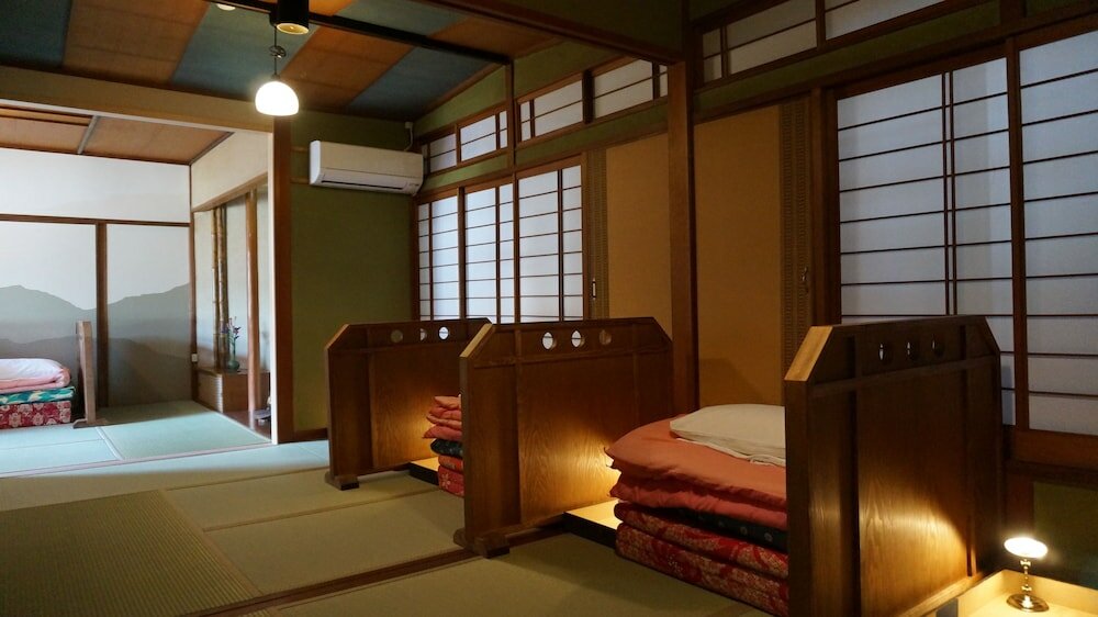 Фото Guesthouse Kinosaki Wakayo - Hostel, Caters to Women