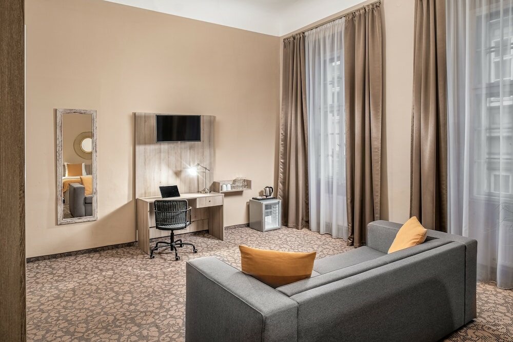 Фото Hotel Palác U Kočků by Adrez Living