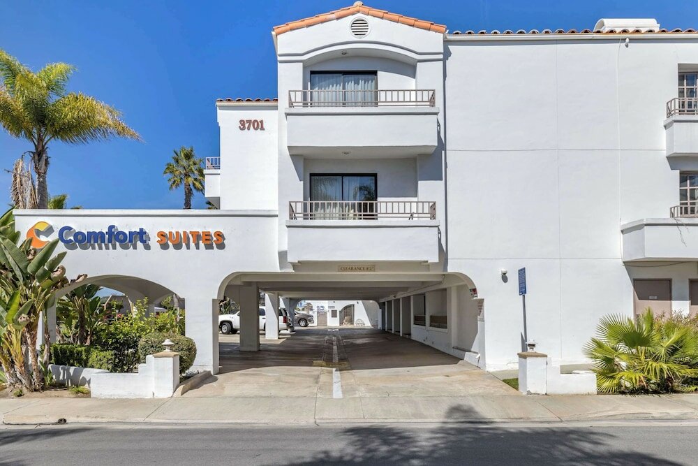 Фото Comfort Suites San Clemente Beach