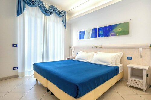 Внешний вид отеля Elaia Garden Hotel в Сперлонге, фото 3