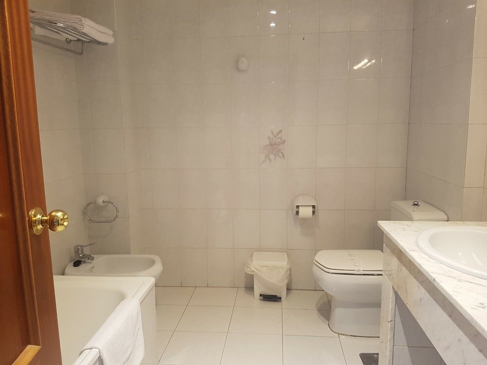 Фото Hotel Arcea Villaviciosa