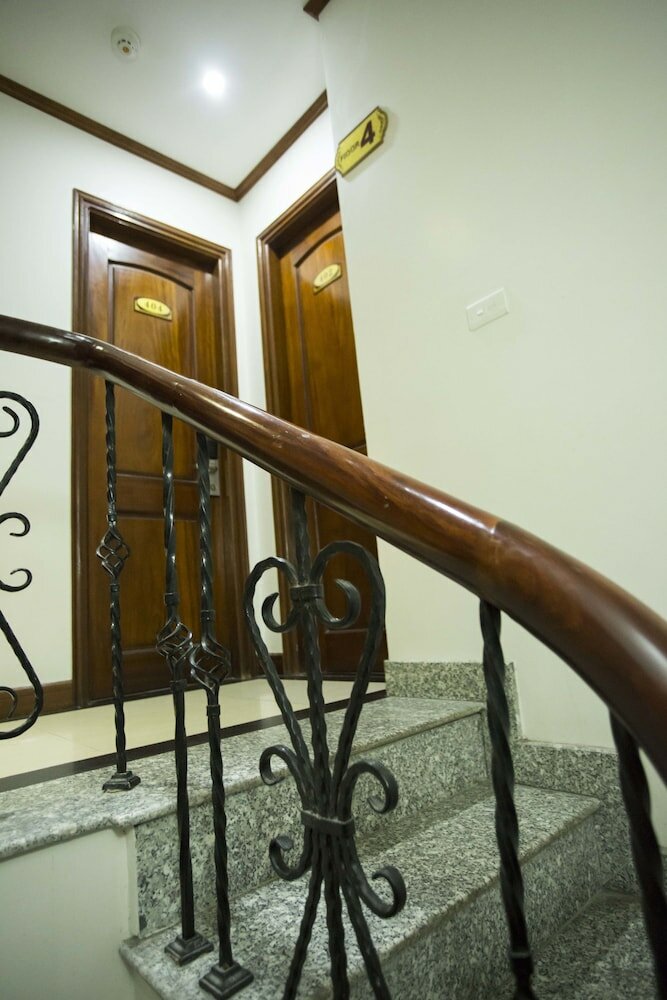 Фото New Lotus Hotel