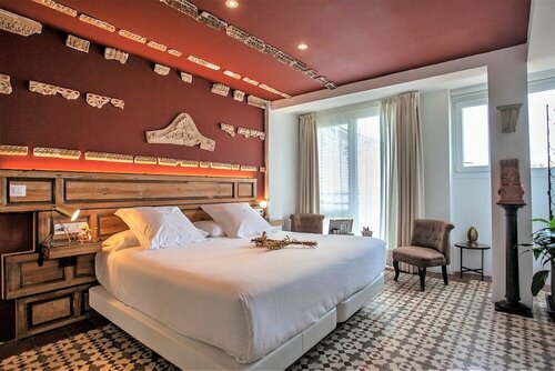 Внешний вид отеля Hotel Madinat в Кордове, фото 2