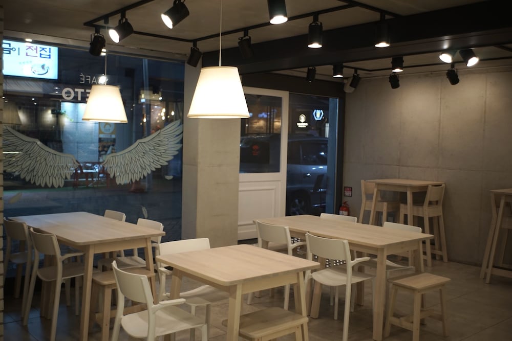 Фото Hotel Creto Myeongdong