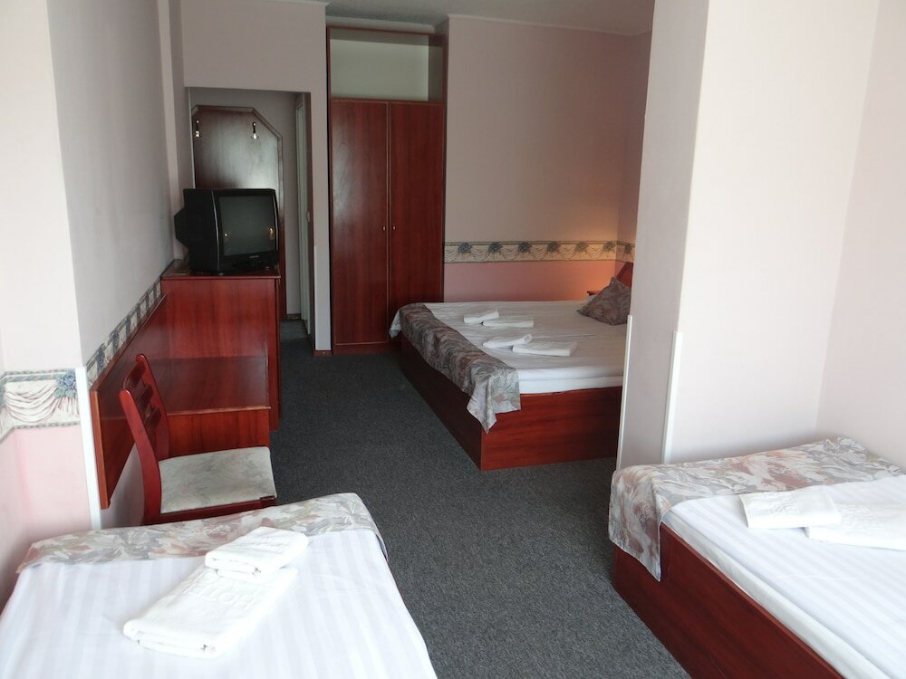 Фото Classic Hotel