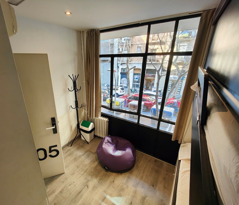 Фото Free Hostels Barcelona