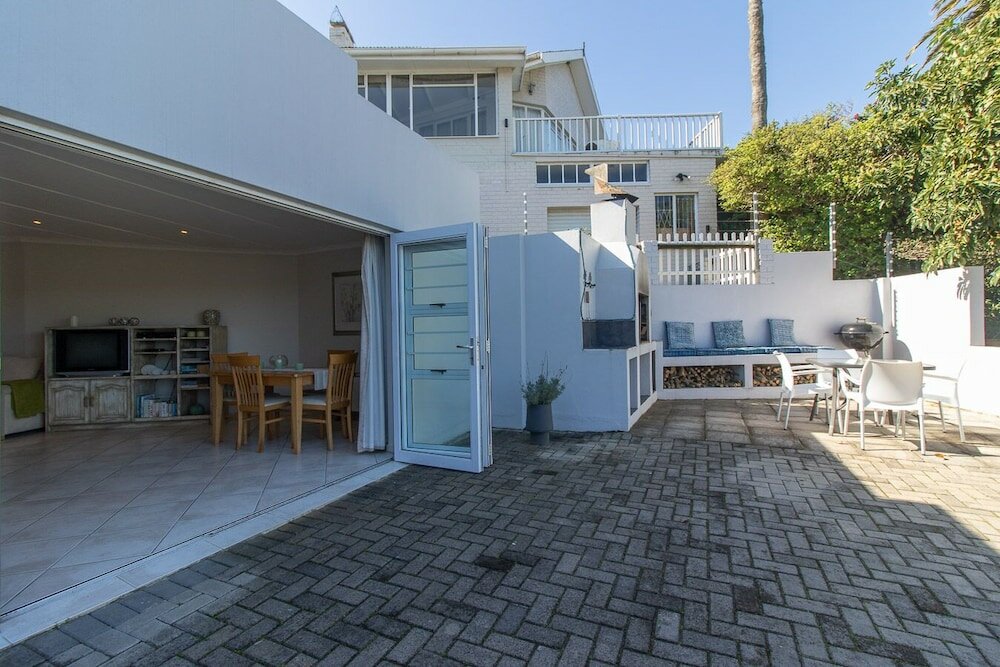 Фото Dockside Guest House