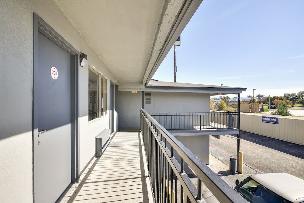 Фото Oyo Hotel Shreveport Airport North