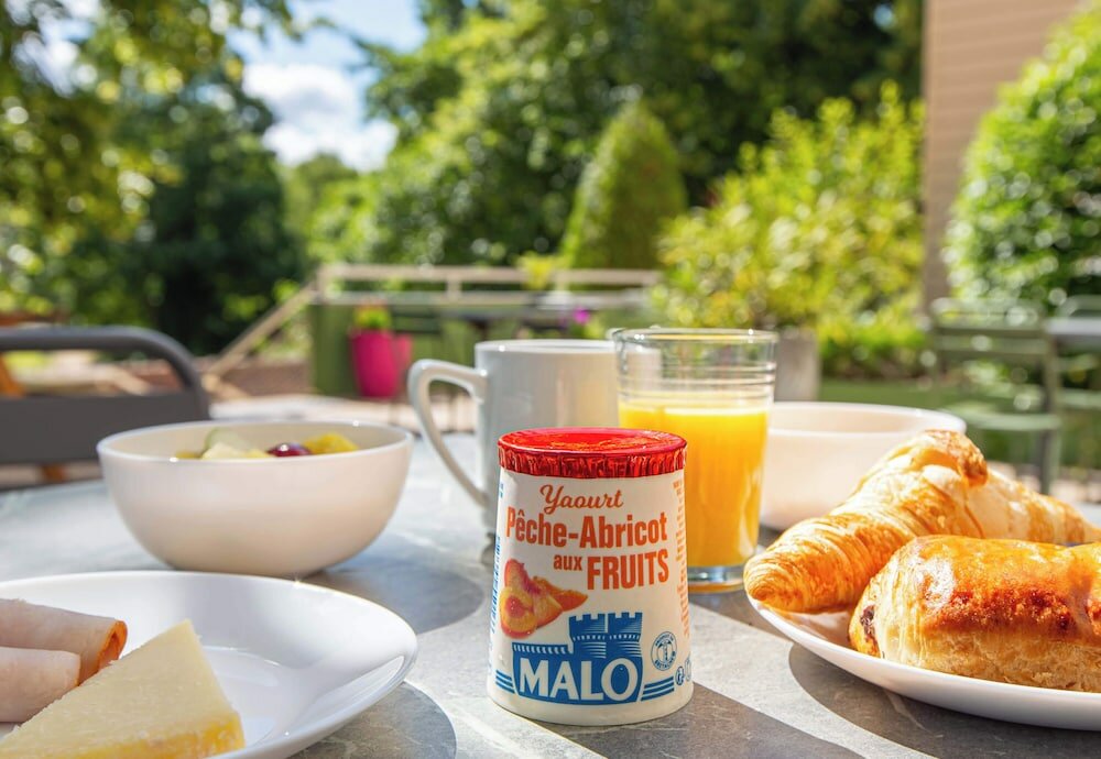 Фото B&b Hotel Chartres Centre Cathédrale