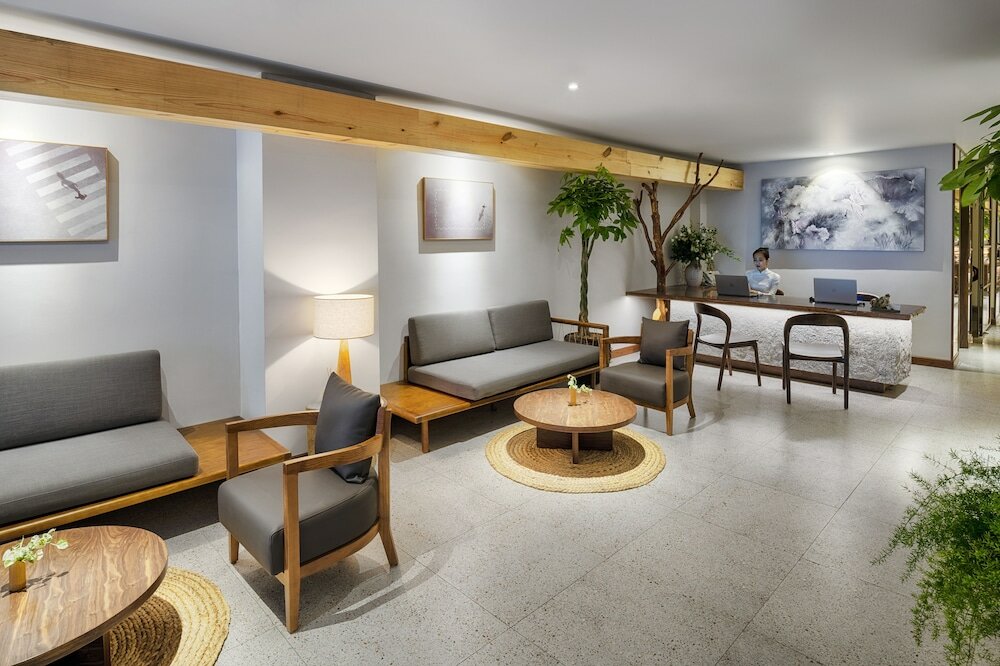 Фото Silverland Min Hotel