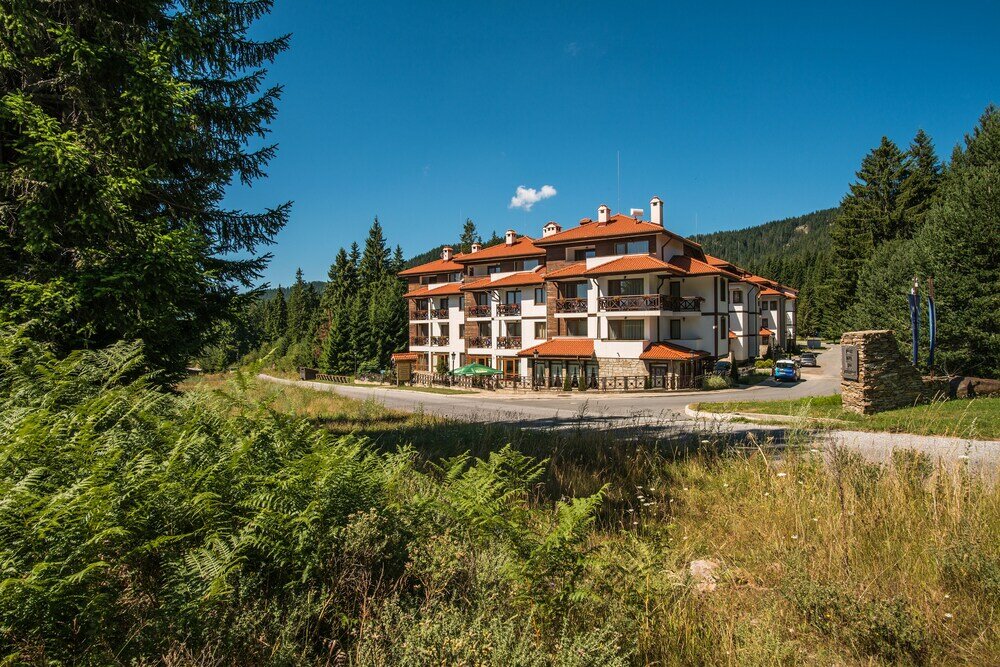 Фото Mountain Lake Hotel