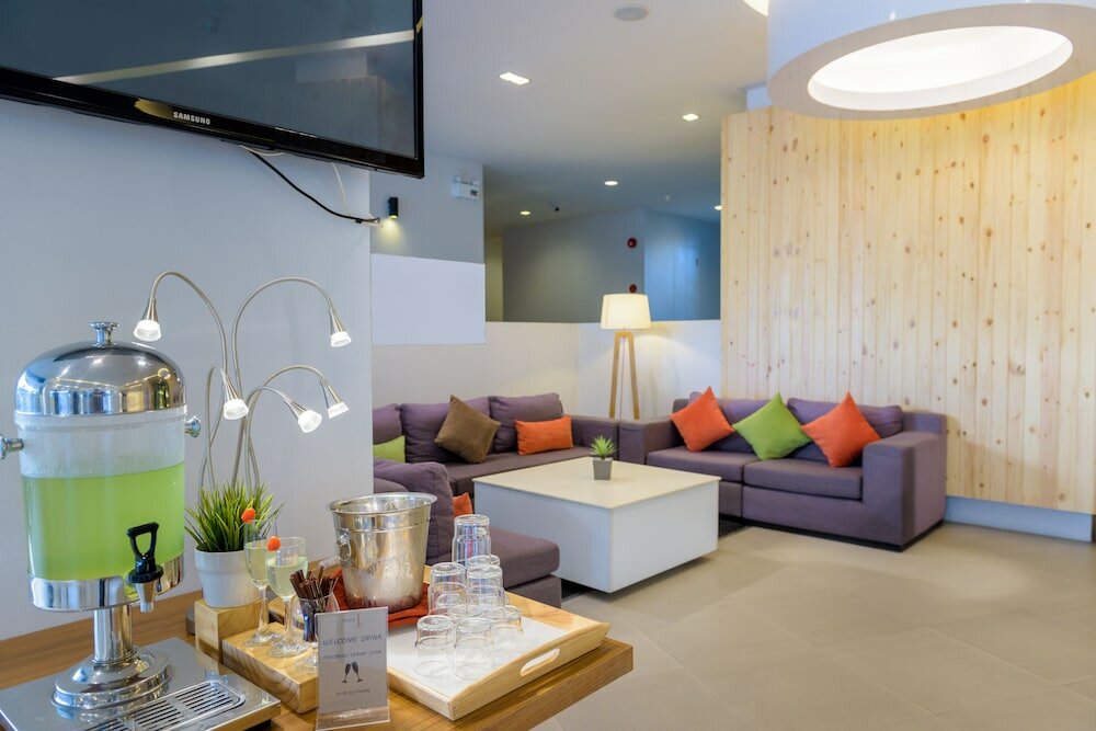 Фото Hotel J Residence