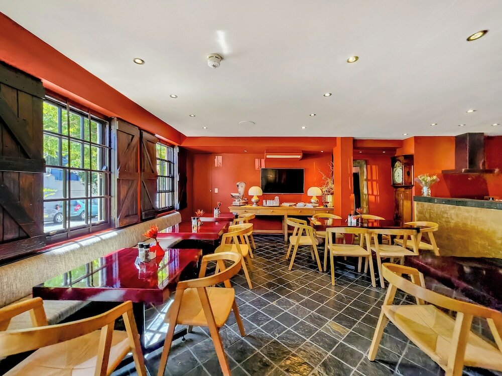 Фото Rouge on Rose Boutique Hotel