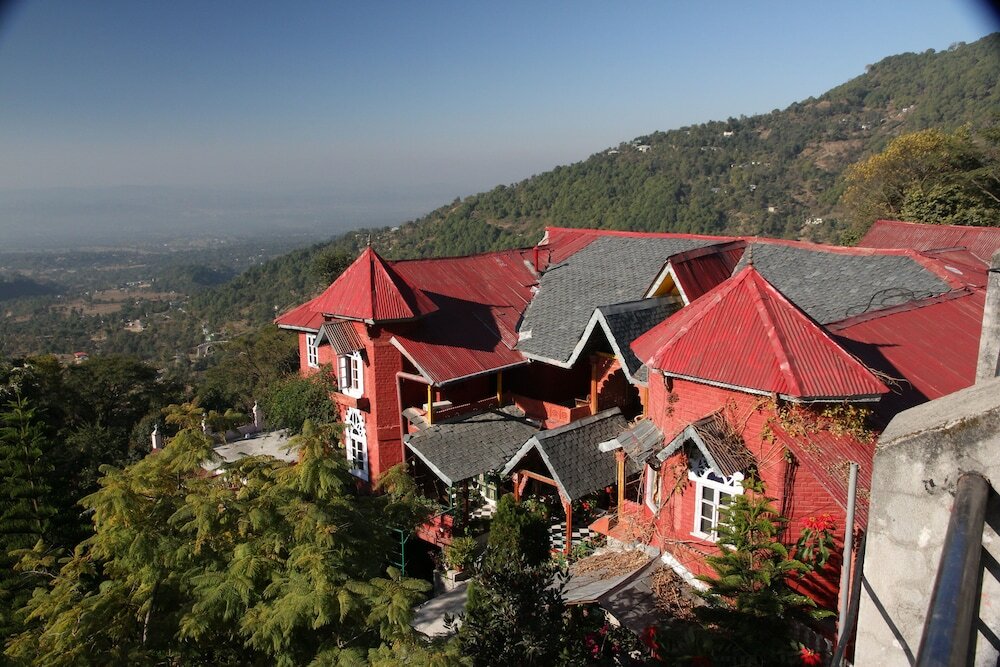 Фото WelcomHeritage Grace Hotel