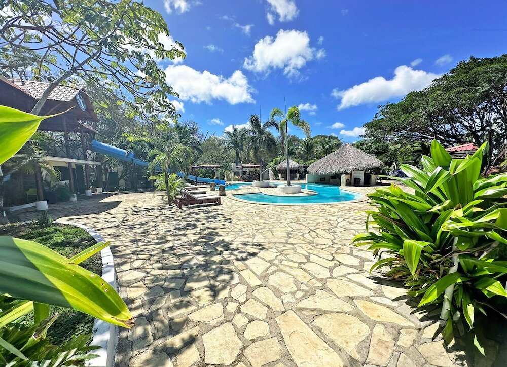 Фото Surf Ranch Hotel & Resort