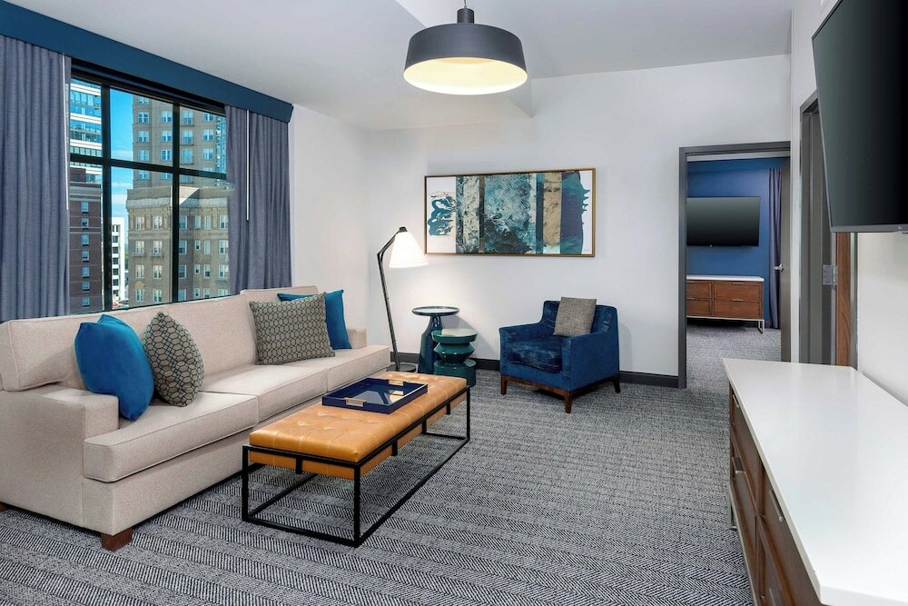 Фото Courtyard by Marriott Atlanta Midtown