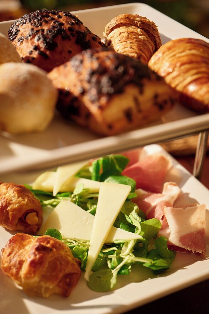 Фото Castello di Postignano Relais