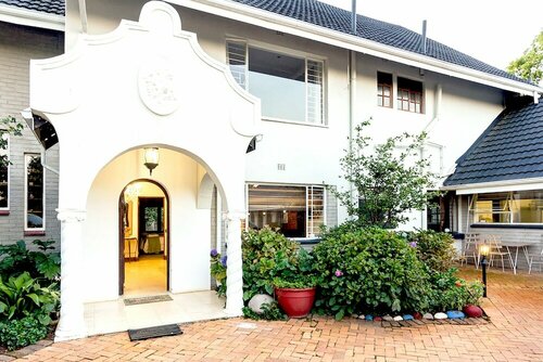 Гостиница Or Tambo Guest House в Бенони