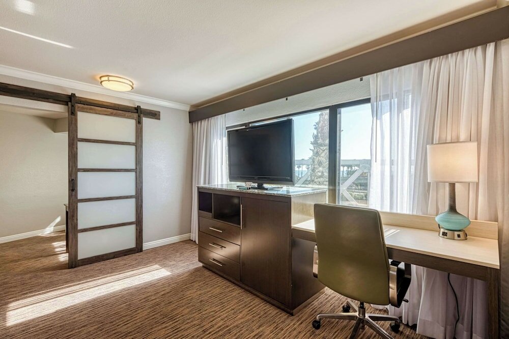 Фото Amanzi Hotel, Ascend Hotel Collection