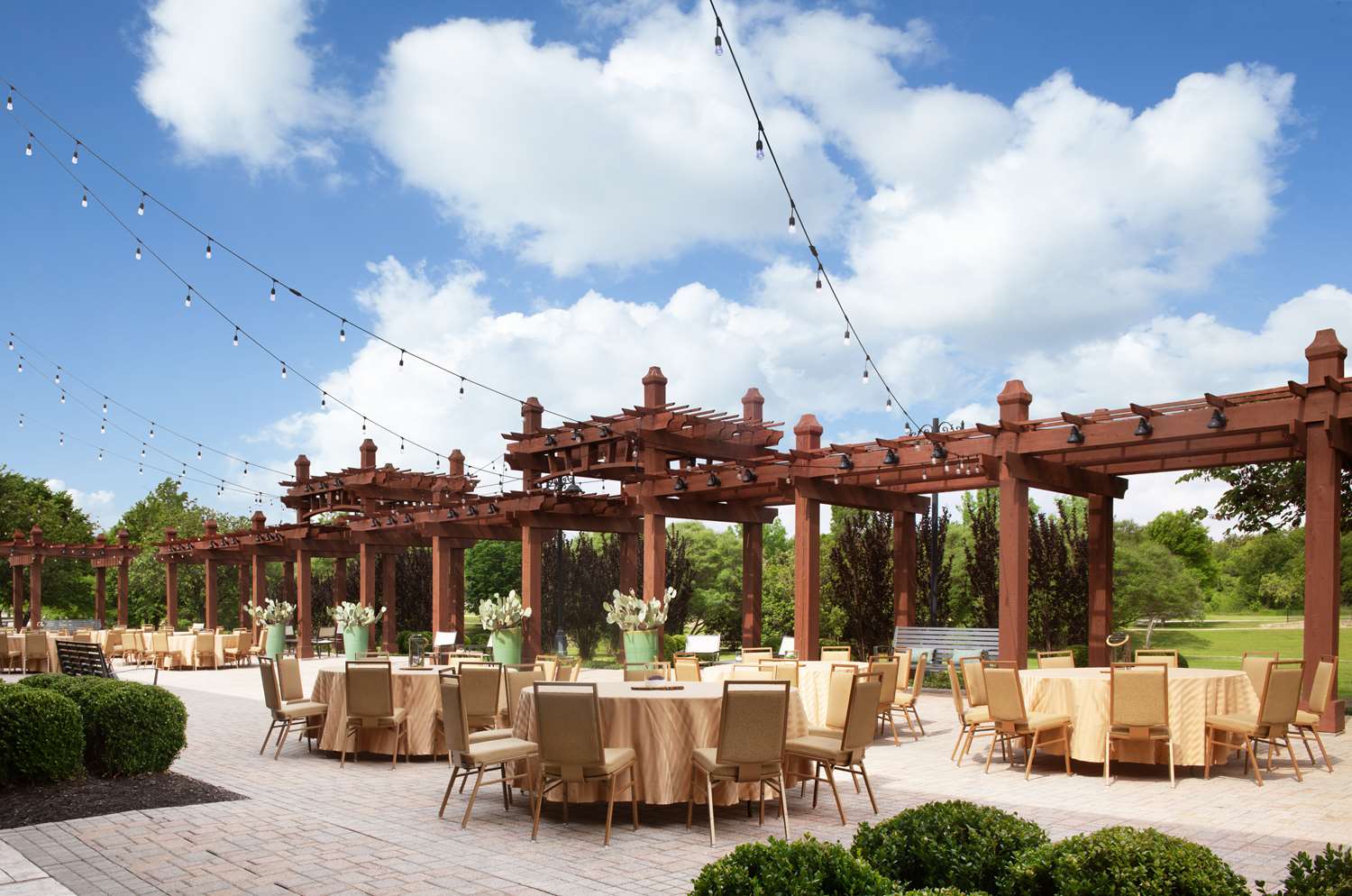 Фото Hilton Dallas/Southlake Town Square