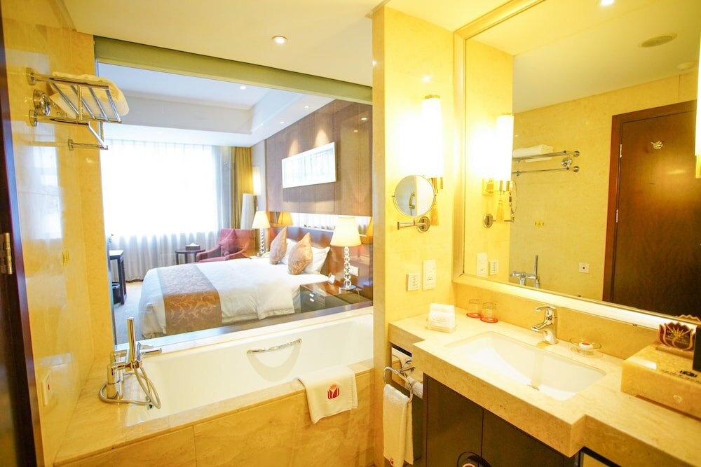 Фото Grand Soluxe International Hotel Xi'an