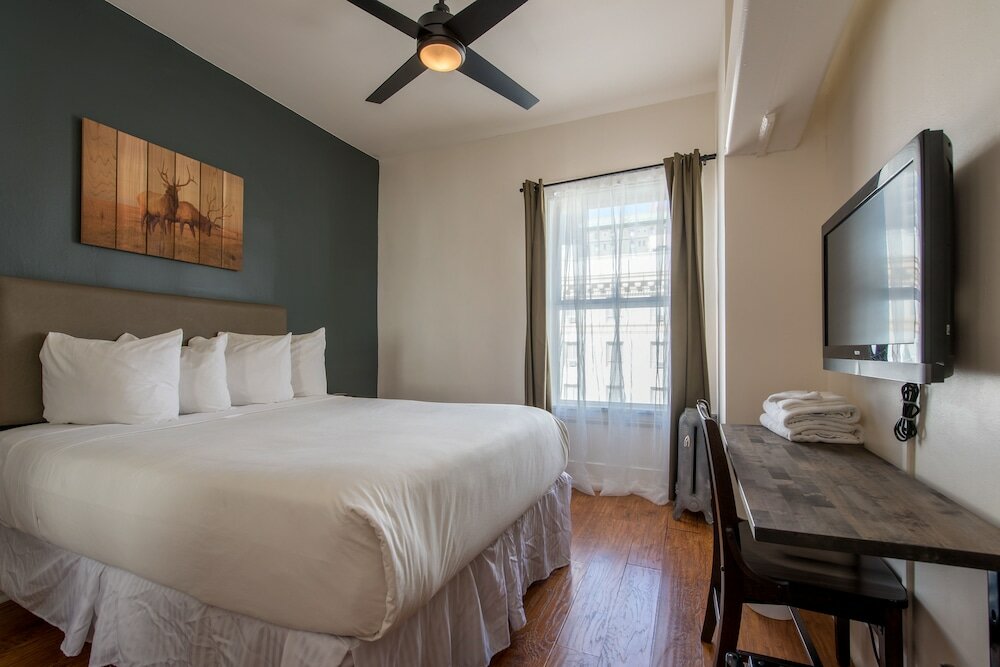 Фото The Herbert Hotel