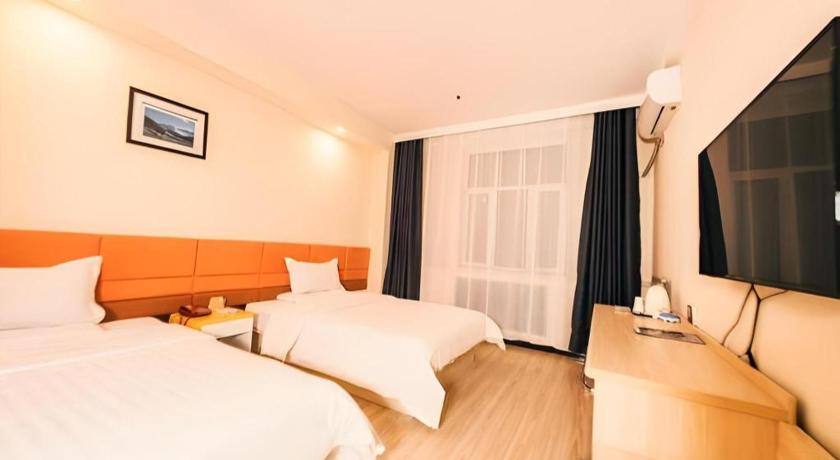 Фото 7 Days Inn Harbin Railway Station Zhanqian Square Branch