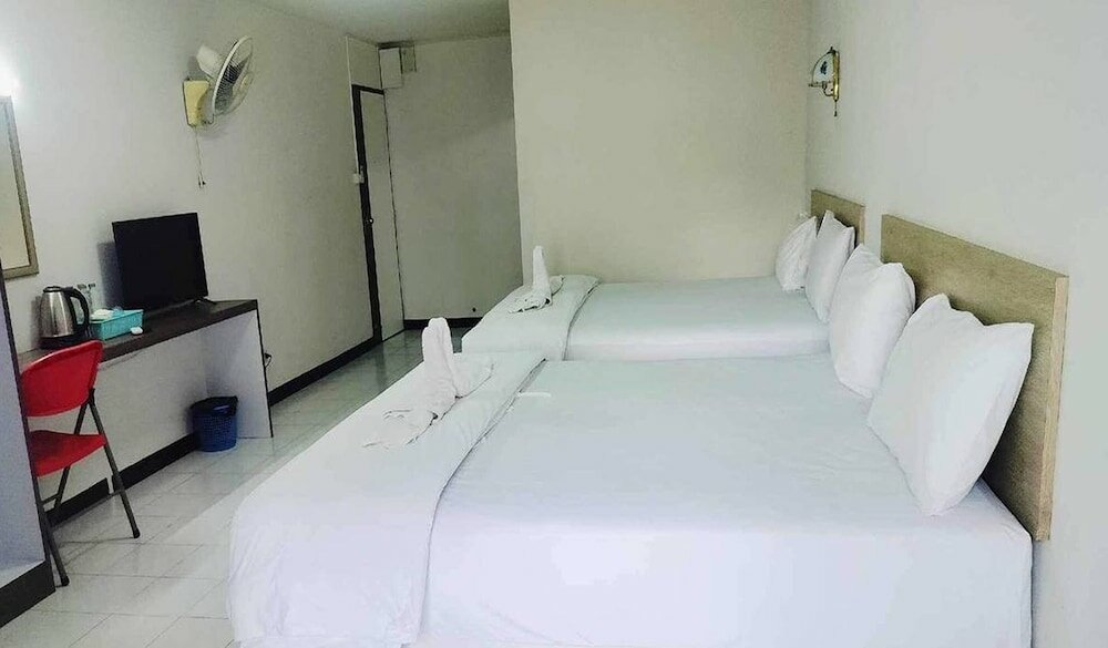 Фото Boonchai Mansion