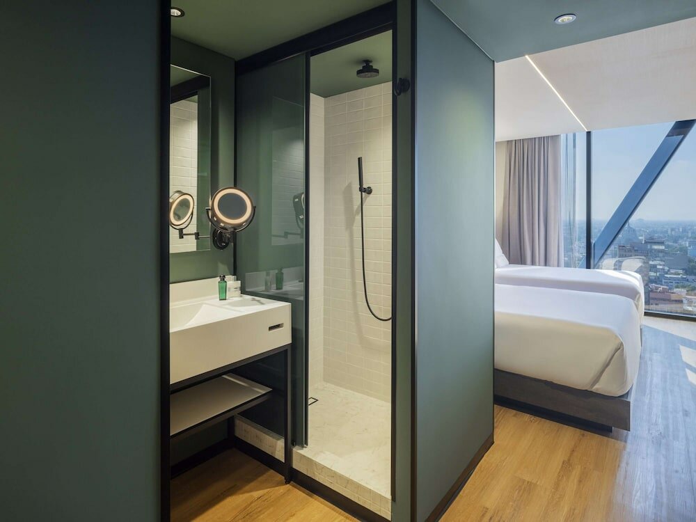 Фото Novotel Mexico City World Trade Center