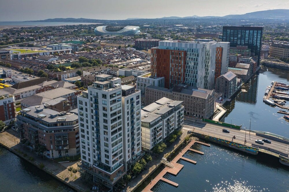 Фото Travelodge Plus Dublin City Centre