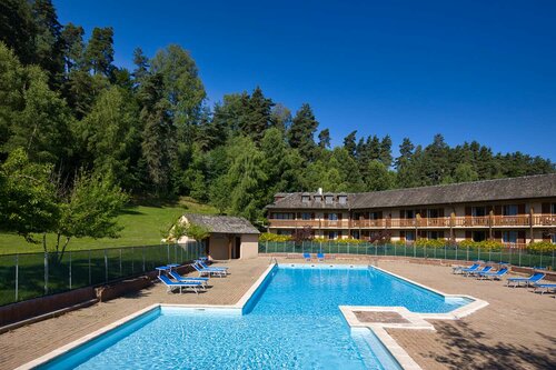 Гостиница Les Hameaux De Lozere, Sure Hotel Collection by Best Western в Бриуде