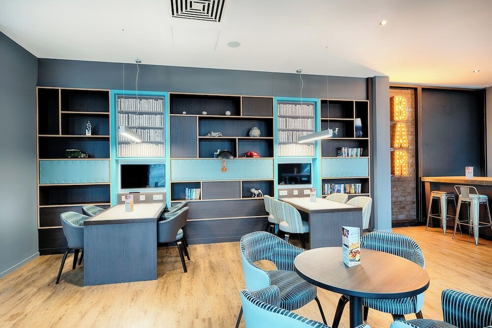 Фото 84233824402