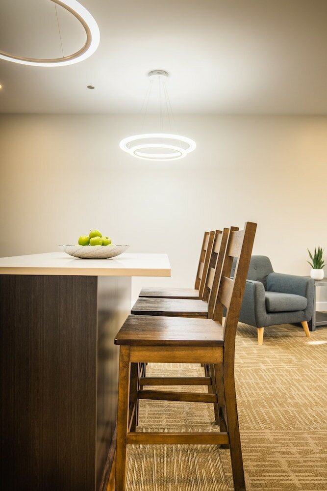 Фото Quality Inn Sunshine Suites