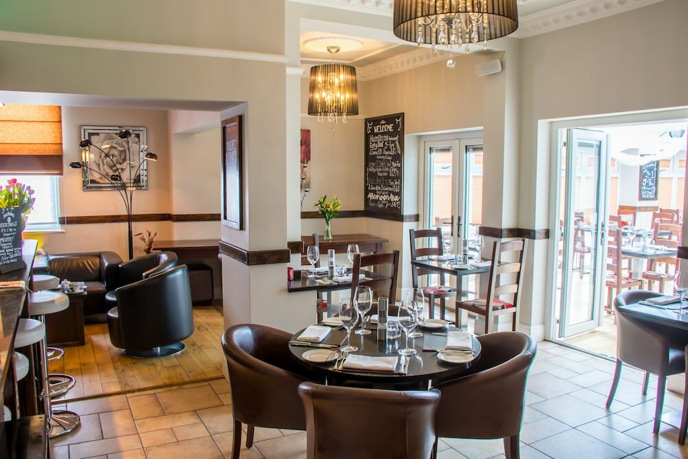 Фото A Park View Hotel