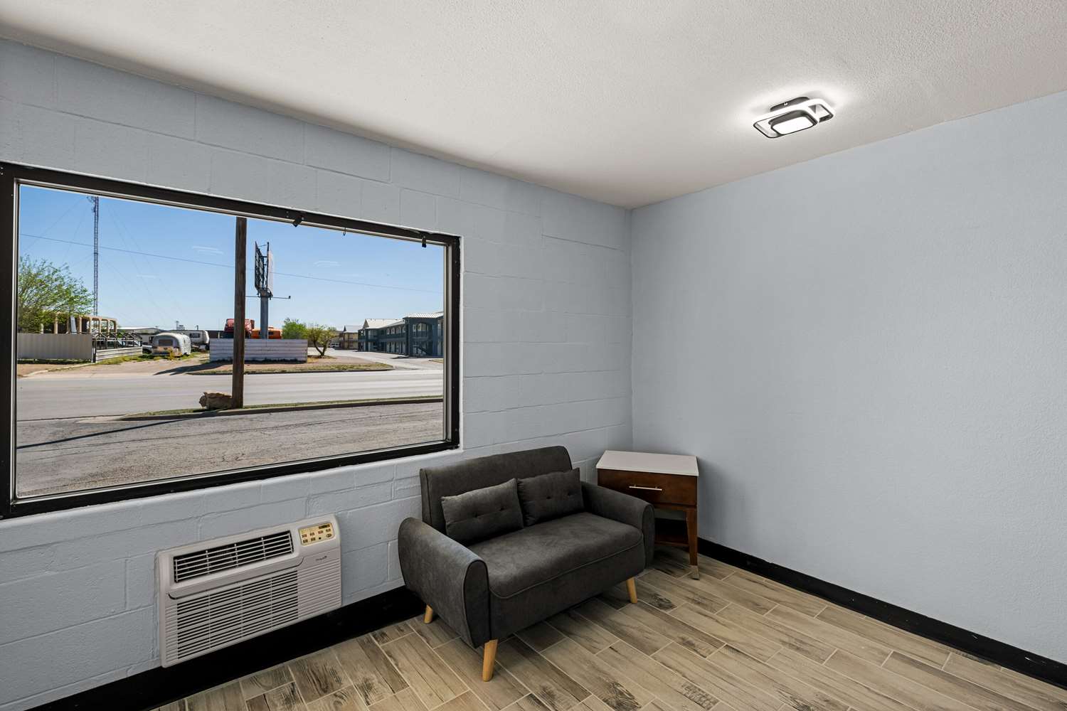 Фото Sure Stay by Best Western Midland Texas