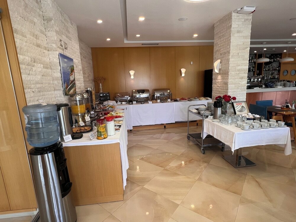 Фото Hotel Luxury