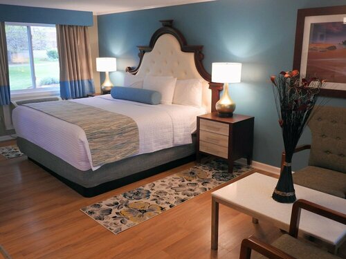 Внешний вид отеля SeaCoast Inn в Барнстейбле, фото 3