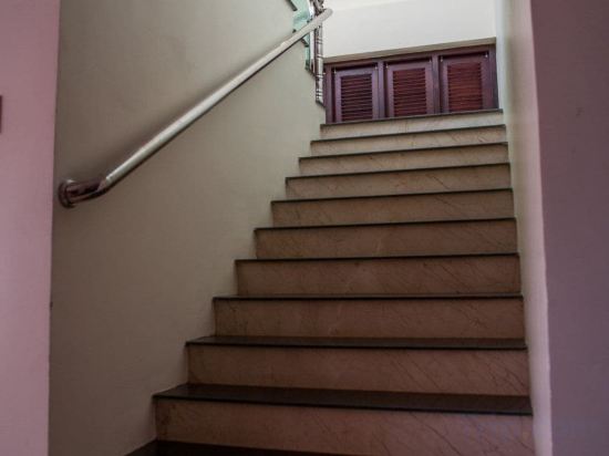 Фото Trieu Khang Hotel