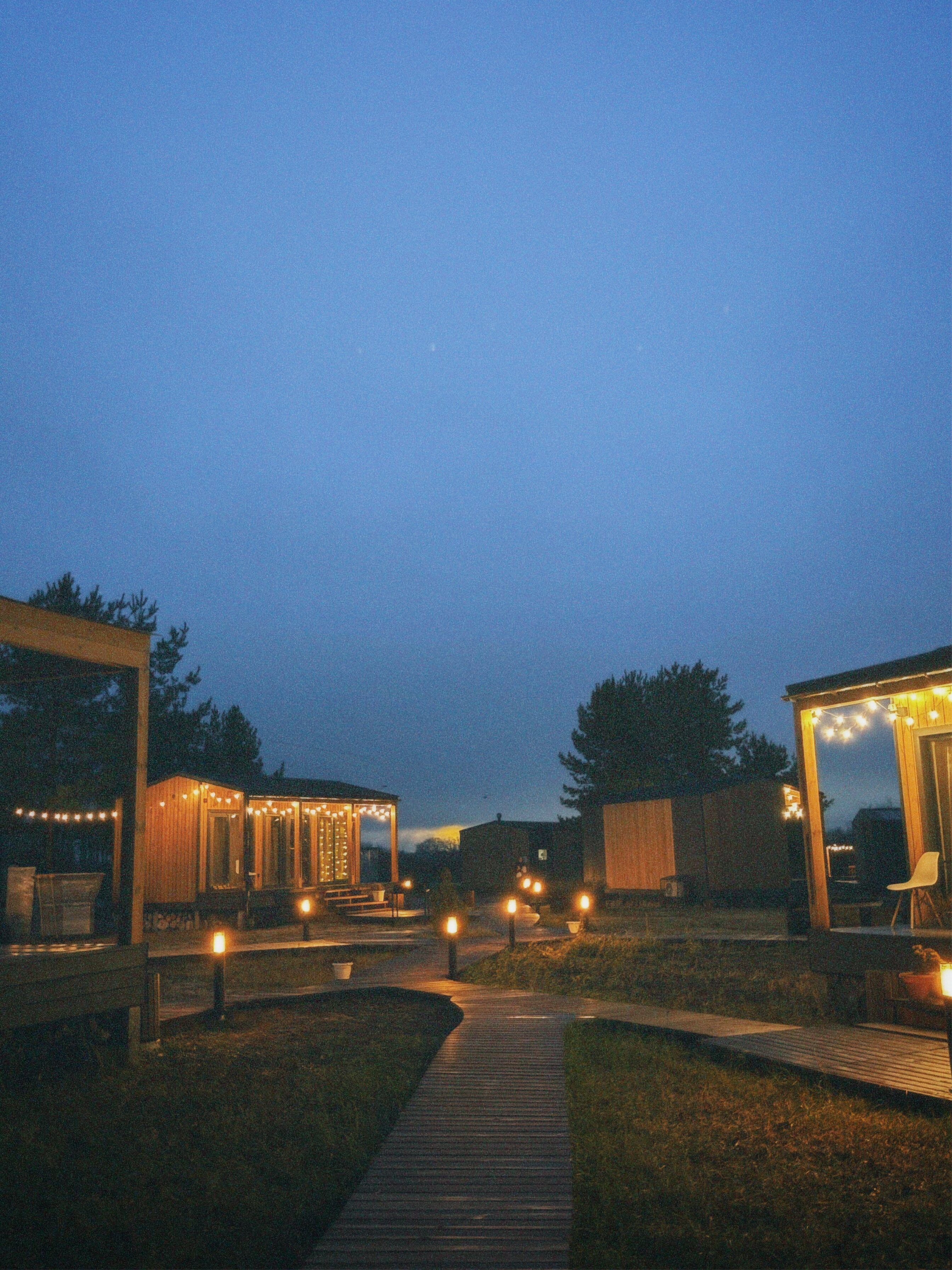 Фото Глэмпинг Близко