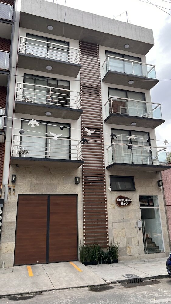 Фото отеля 2