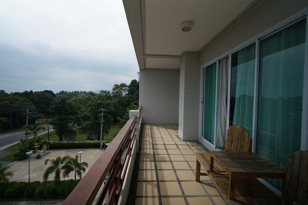 Фото Sea Mountain Khanom Hotel