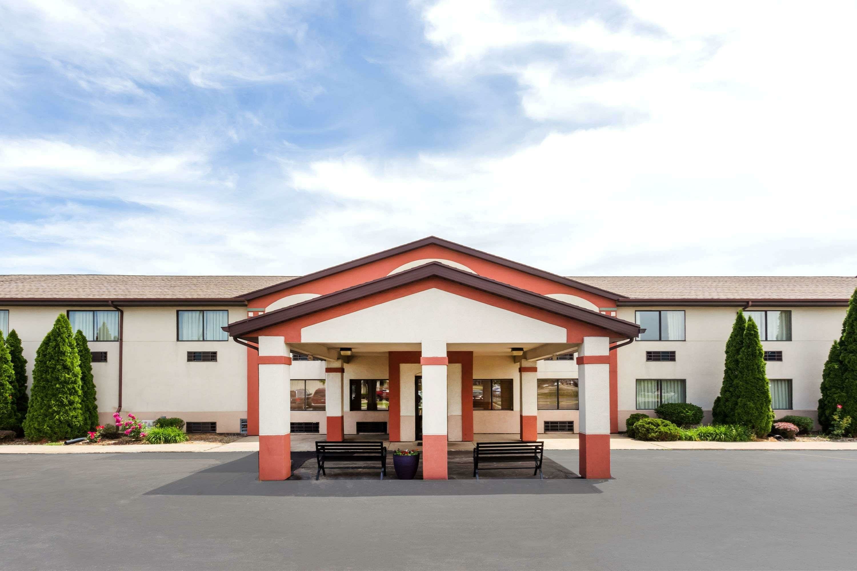 Фото отеля 3