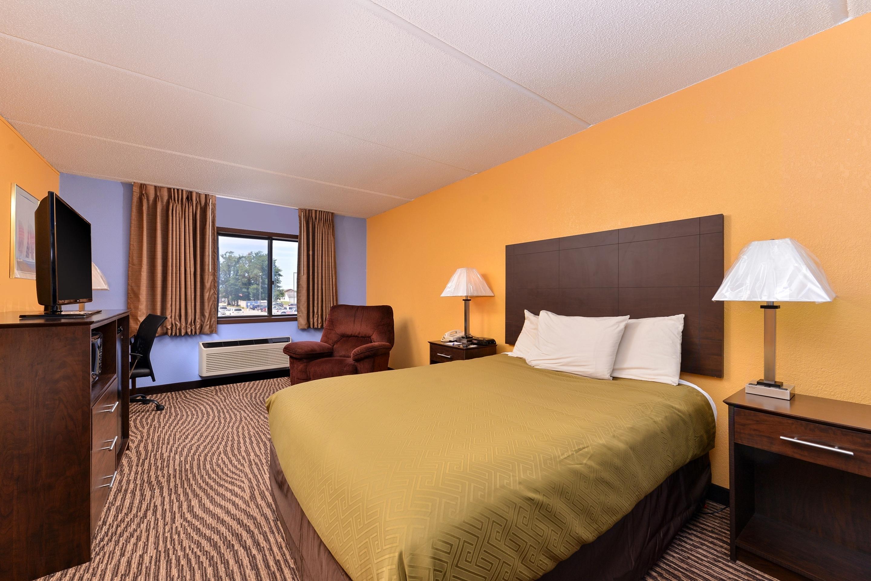 Фото Americas Best Value Inn Clear Lake