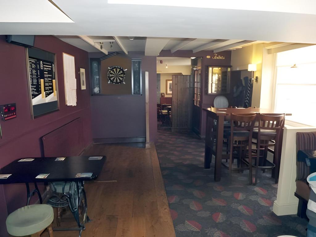 Фото The New Globe Inn