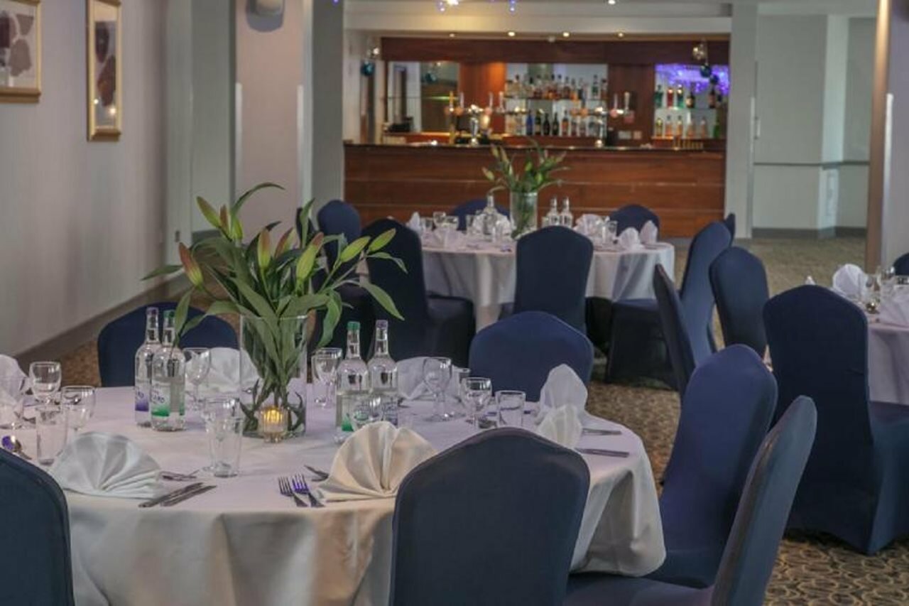 Фото Bournemouth West Cliff Hotel