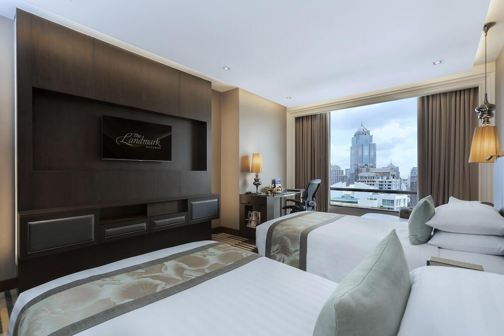 Фото The Landmark Bangkok